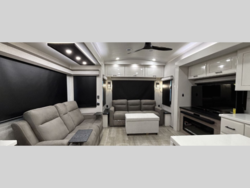 New 2026 Jayco Pinnacle 38SSWS available in Souderton, Pennsylvania