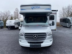 2024 Vienna 25FWC by Renegade RV from Fretz RV in Souderton, Pennsylvania
