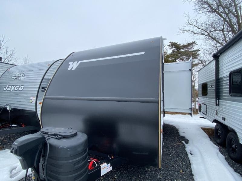 New 2026 Winnebago Micro Minnie 2108DS available in Souderton, Pennsylvania