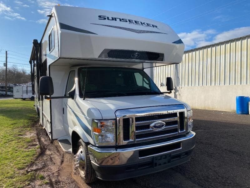 2024 Sunseeker Classic 2860DS Ford by Forest River from Fretz RV in Souderton, Pennsylvania