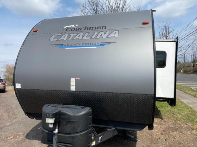 2020 Coachmen Catalina Legacy 243RBS