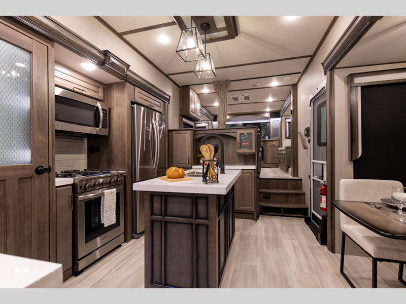 2022 Solitude 382WB by Grand Design from Fretz RV in Souderton, Pennsylvania