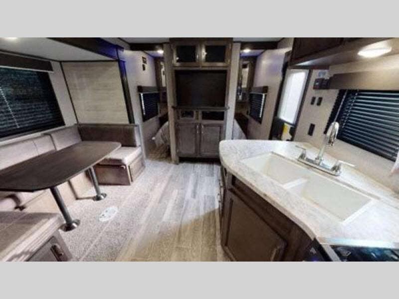 2021 Jay Flight SLX 8 242BHS by Jayco from Fretz RV in Souderton, Pennsylvania