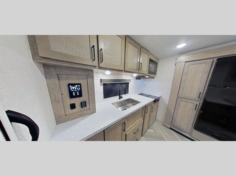 2027 E-Series 24RLD by Ember RV from Fretz RV in Souderton, Pennsylvania