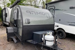 2025 Skinny Guy Campers Armor LT 10X