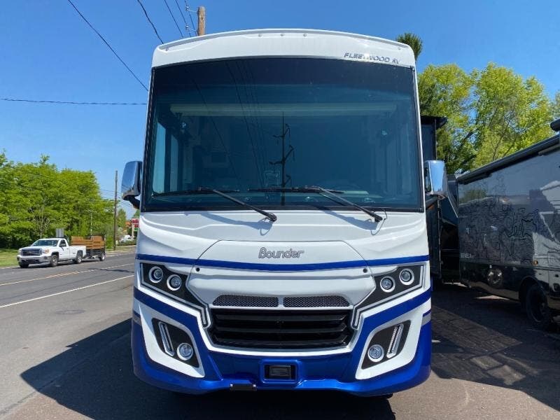 Used 2025 Fleetwood Bounder 35K available in Souderton, Pennsylvania