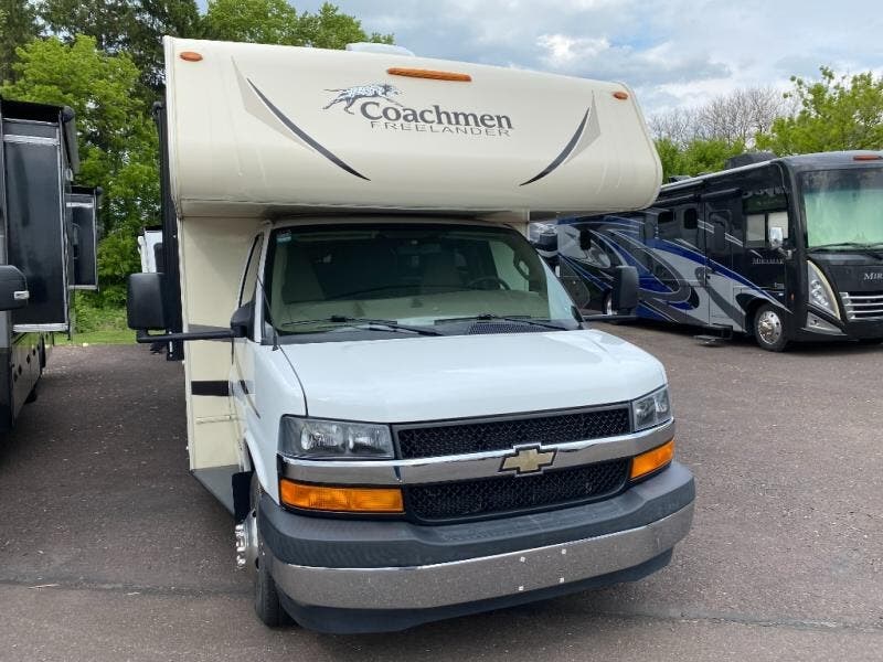 2018 Freelander 26DS Chevy 4500 by Coachmen from Fretz RV in Souderton, Pennsylvania