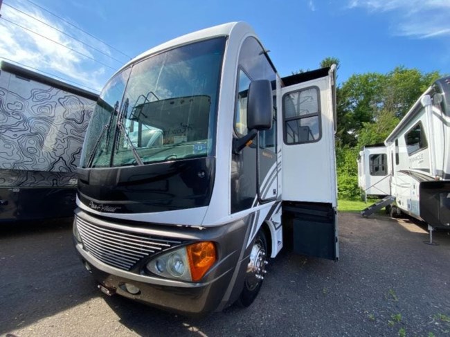 2004 Fleetwood Pace Arrow 37C