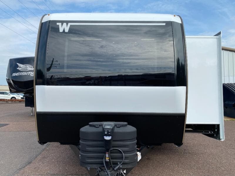 2027 Thrive 26FKD by Winnebago from Fretz RV in Souderton, Pennsylvania