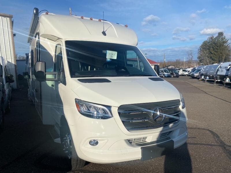 2026 Plateau XLTS MTRH. by Pleasure-Way from Fretz RV in Souderton, Pennsylvania