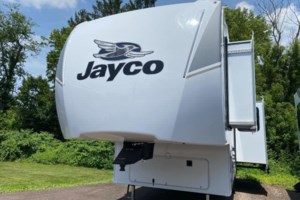 2027 Jayco Eagle SLE TRL.