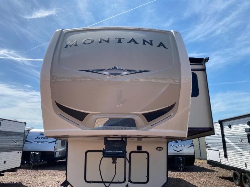 Used 2018 Keystone Montana TRL. available in Souderton, Pennsylvania