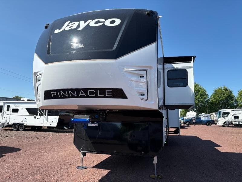 New 2027 Jayco Pinnacle 38FBRK available in Souderton, Pennsylvania