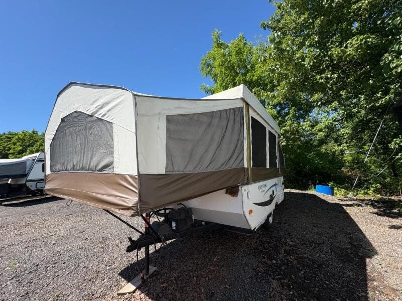 Used 2016 Rockwood Rockwood Freedom Series 1940LTD available in Souderton, Pennsylvania