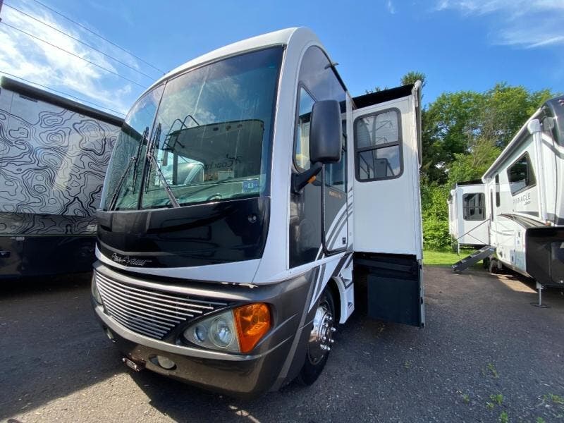 Used 2004 Fleetwood Pace Arrow 37C available in Souderton, Pennsylvania