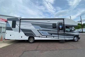 2027 Jayco Greyhawk MTRH.