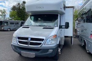 2010 Itasca Navion MTRH.