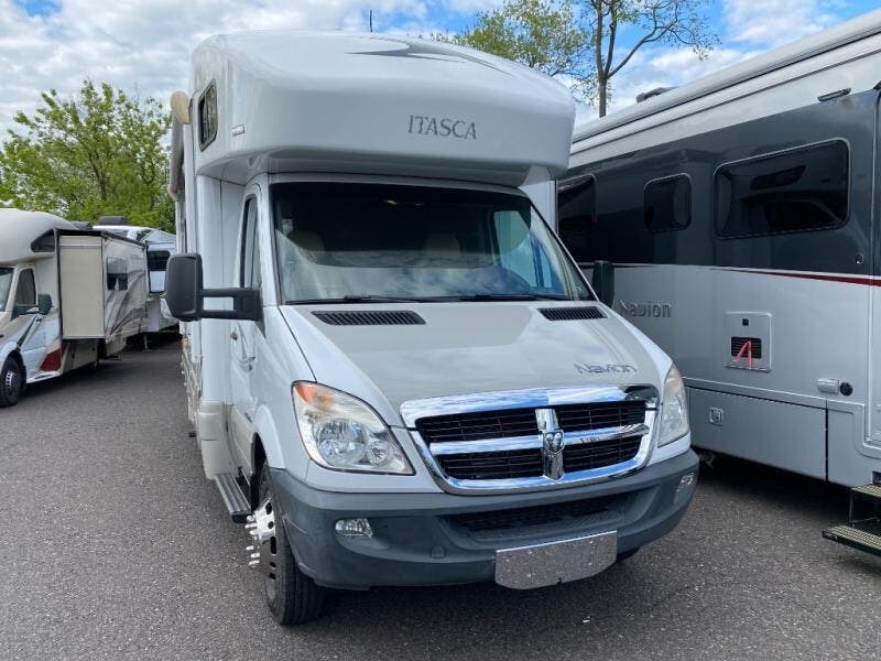 2010 Navion MTRH. by Itasca from Fretz RV in Souderton, Pennsylvania