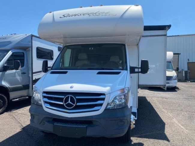 2016 Forest River Sunseeker MBS MTRH