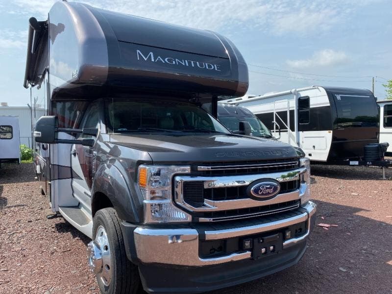 Used 2021 Thor Motor Coach Magnitude MTRH. available in Souderton, Pennsylvania