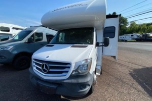 2016 Forest River Sunseeker MBS MTRH.