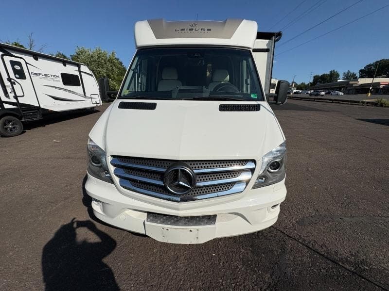 2018 Unity MTRH. by Leisure Travel from Fretz RV in Souderton, Pennsylvania