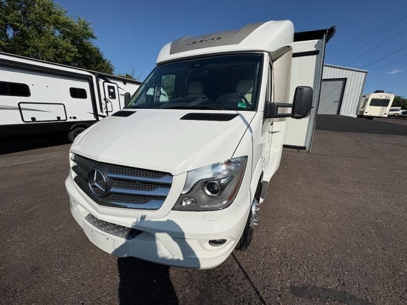 Used 2018 Leisure Travel Unity U24CB available in Souderton, Pennsylvania