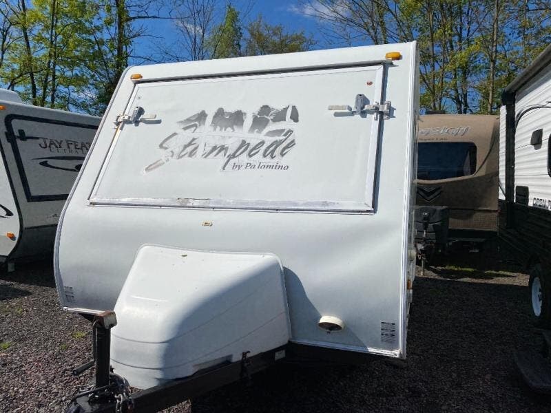 Used 2009 Palomino Stampede S-17 available in Souderton, Pennsylvania