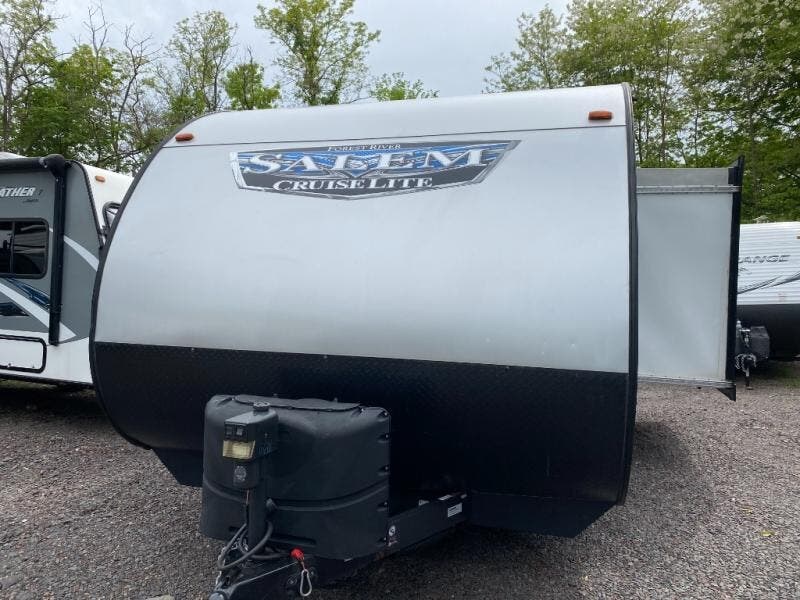 Used 2021 Forest River Salem Cruise Lite 240BHXL available in Souderton, Pennsylvania