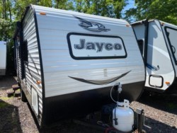 Used 2017 Jayco Jay Flight SLX 195RB available in Souderton, Pennsylvania