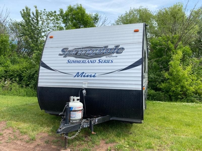Used 2016 Keystone Springdale 179QBWE available in Souderton, Pennsylvania