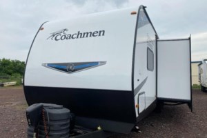 2024 Coachmen Freedom Express Select 29SE