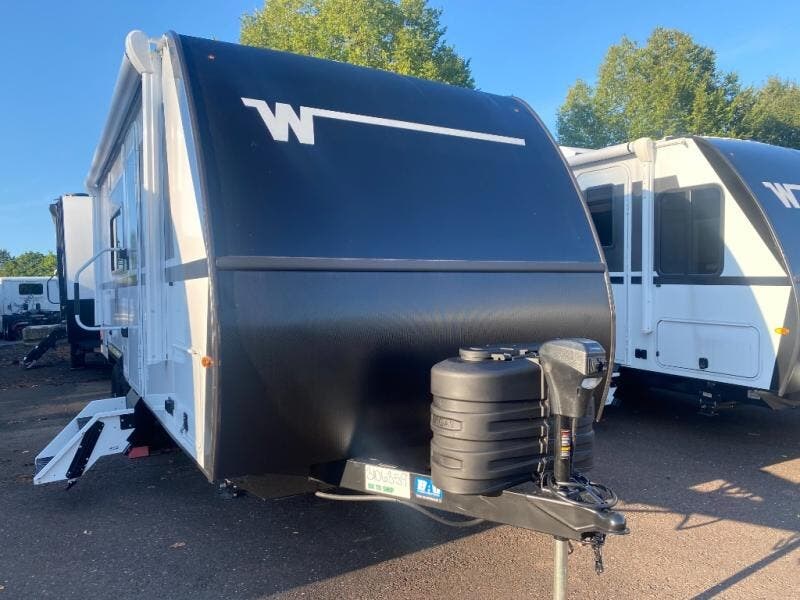 2027 Micro Minnie 2200MBH by Winnebago from Fretz RV in Souderton, Pennsylvania