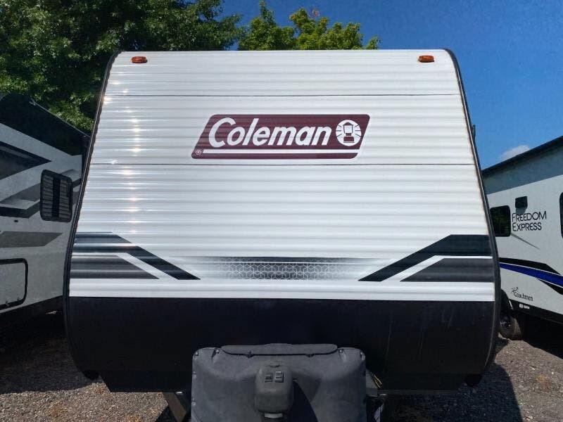 Used 2022 Coleman Lantern Series 300TQ available in Souderton, Pennsylvania