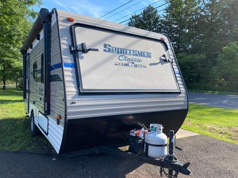 Used 2019 K-Z Sportsmen Classic 160QB available in Souderton, Pennsylvania