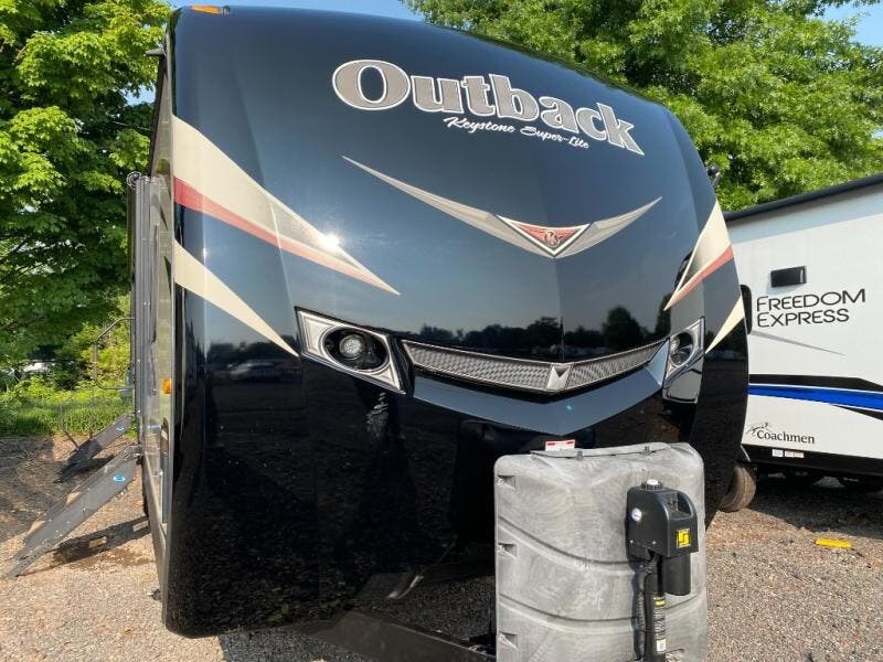 Used 2015 Keystone Outback 277RL available in Souderton, Pennsylvania