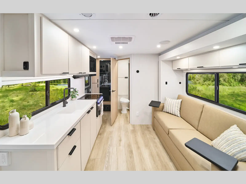 2027 Thrive 18FBS by Winnebago from Fretz RV in Souderton, Pennsylvania