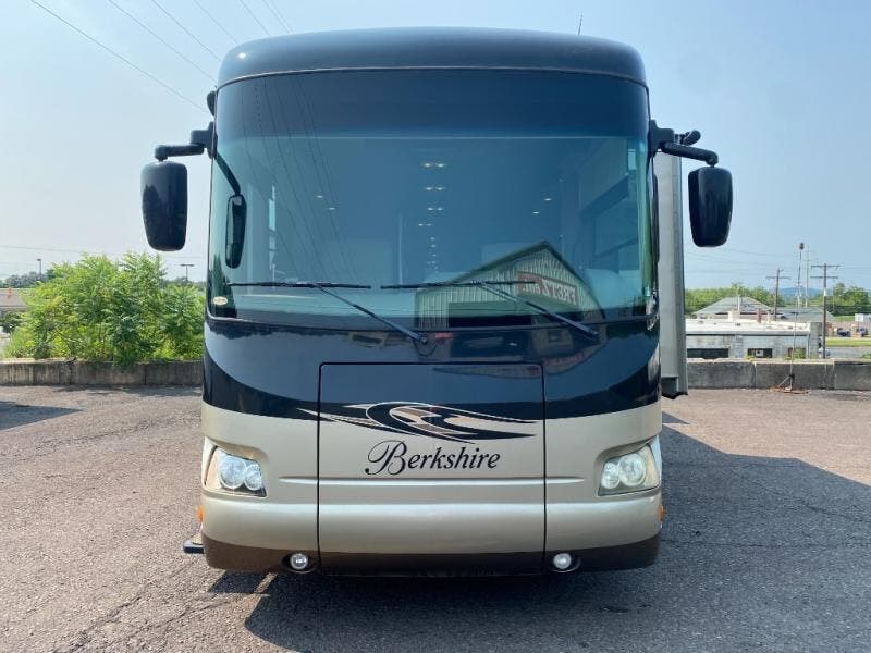 2014 Berkshire 390BH by Forest River from Fretz RV in Souderton, Pennsylvania