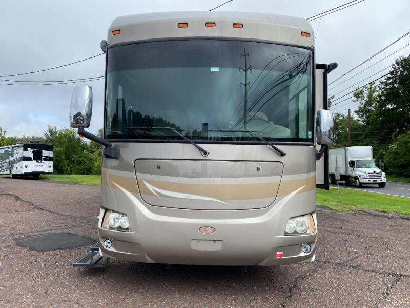 2010 Journey 40T by Winnebago from Fretz RV in Souderton, Pennsylvania