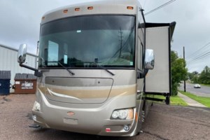 2010 Winnebago Journey 40T