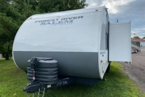 2025 Forest River Salem Cruise Lite 240BHXL
