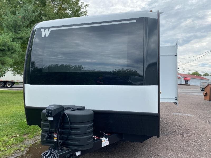 2027 Winnebago Thrive 18FBS