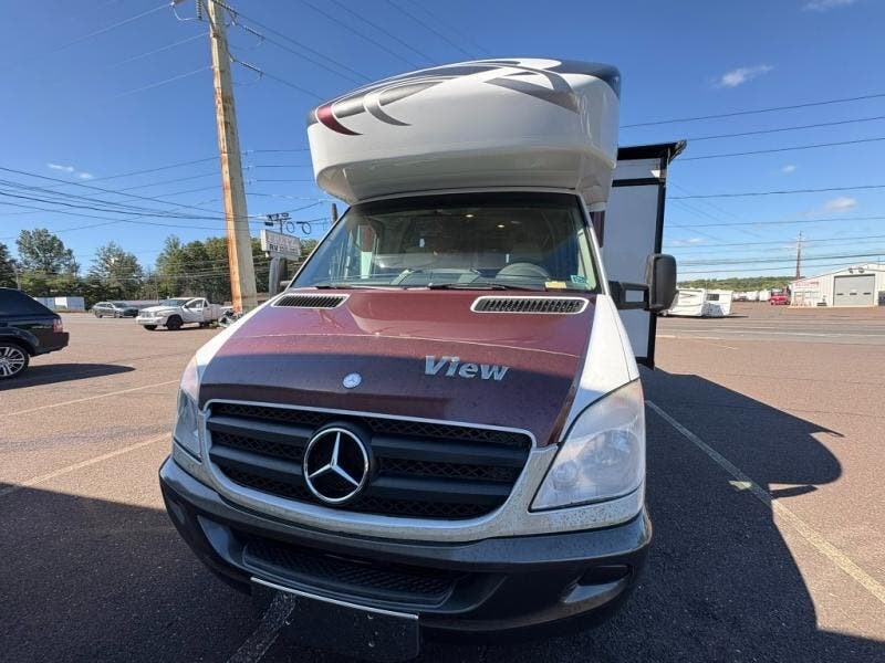 Used 2013 Winnebago View 24M available in Souderton, Pennsylvania