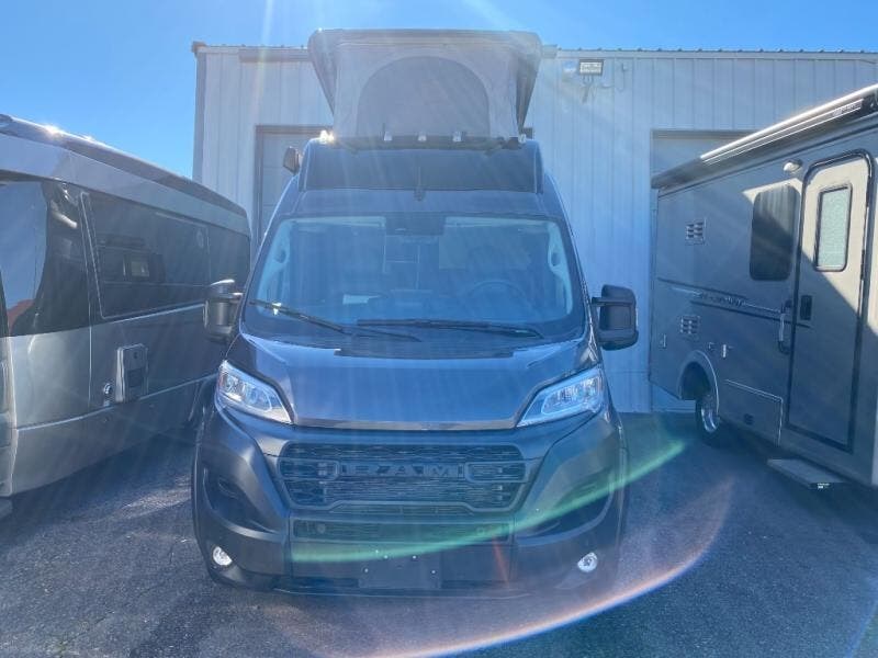 2025 Rangeline Std. Model by Airstream from Fretz RV in Souderton, Pennsylvania