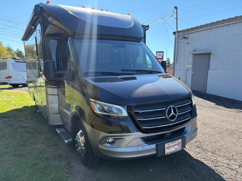 Used 2022 Renegade RV Vienna 25VRML available in Souderton, Pennsylvania