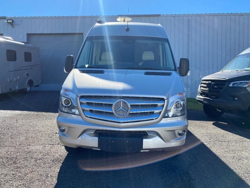 2019 Passage MD4 Lounge by Midwest from Fretz RV in Souderton, Pennsylvania