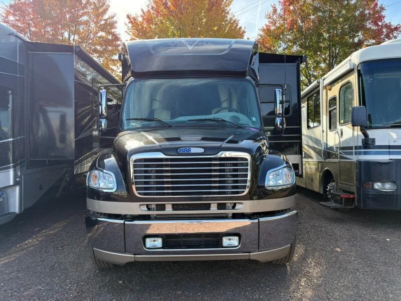 2016 Verona MTRH. by Renegade RV from Fretz RV in Souderton, Pennsylvania