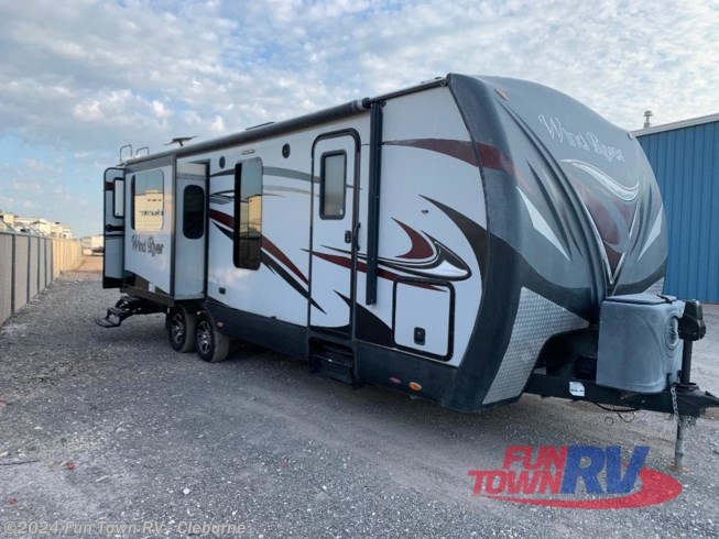 Used 2015 Outdoors RV Wind River 240RKSW available in Cleburne, Texas