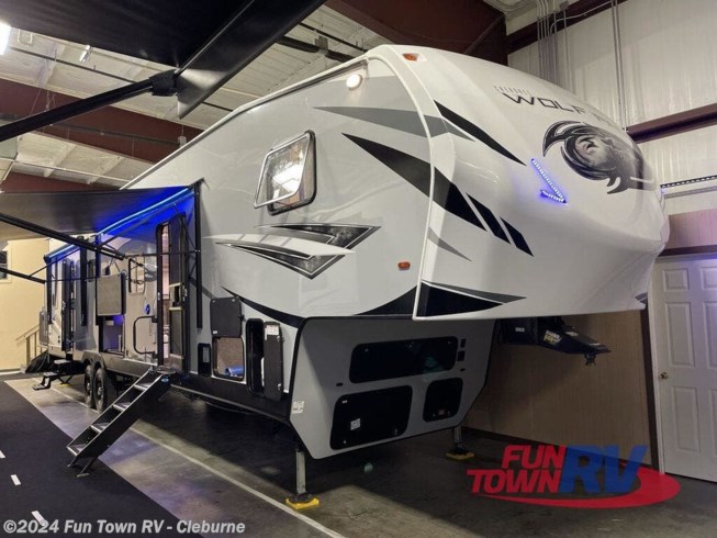 2022 Cherokee Wolf Pack 365PACK16 by Forest River from Fun Town RV - Cleburne in Cleburne, Texas