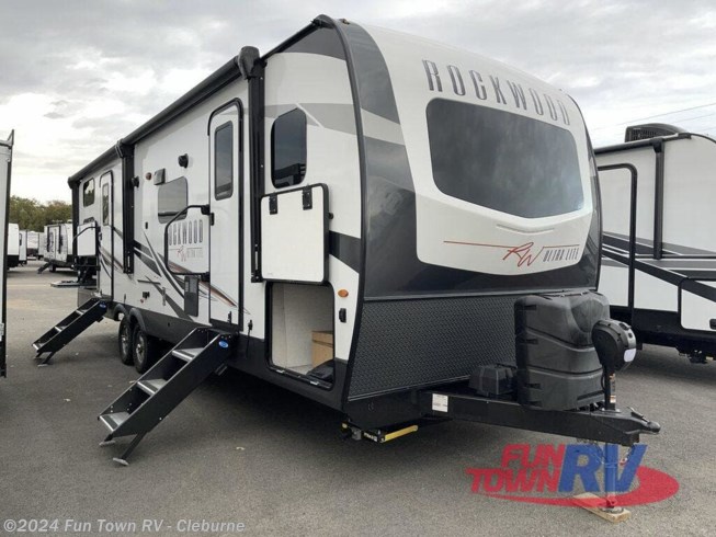 New 2022 Forest River Rockwood Ultra Lite 2706WS available in Cleburne, Texas